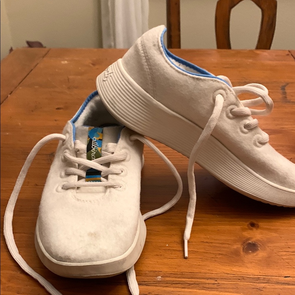 Allbirds White Sneakers Classic Design